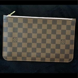 LOUIS VUITTON Damier Ebene Pochette ONLY
